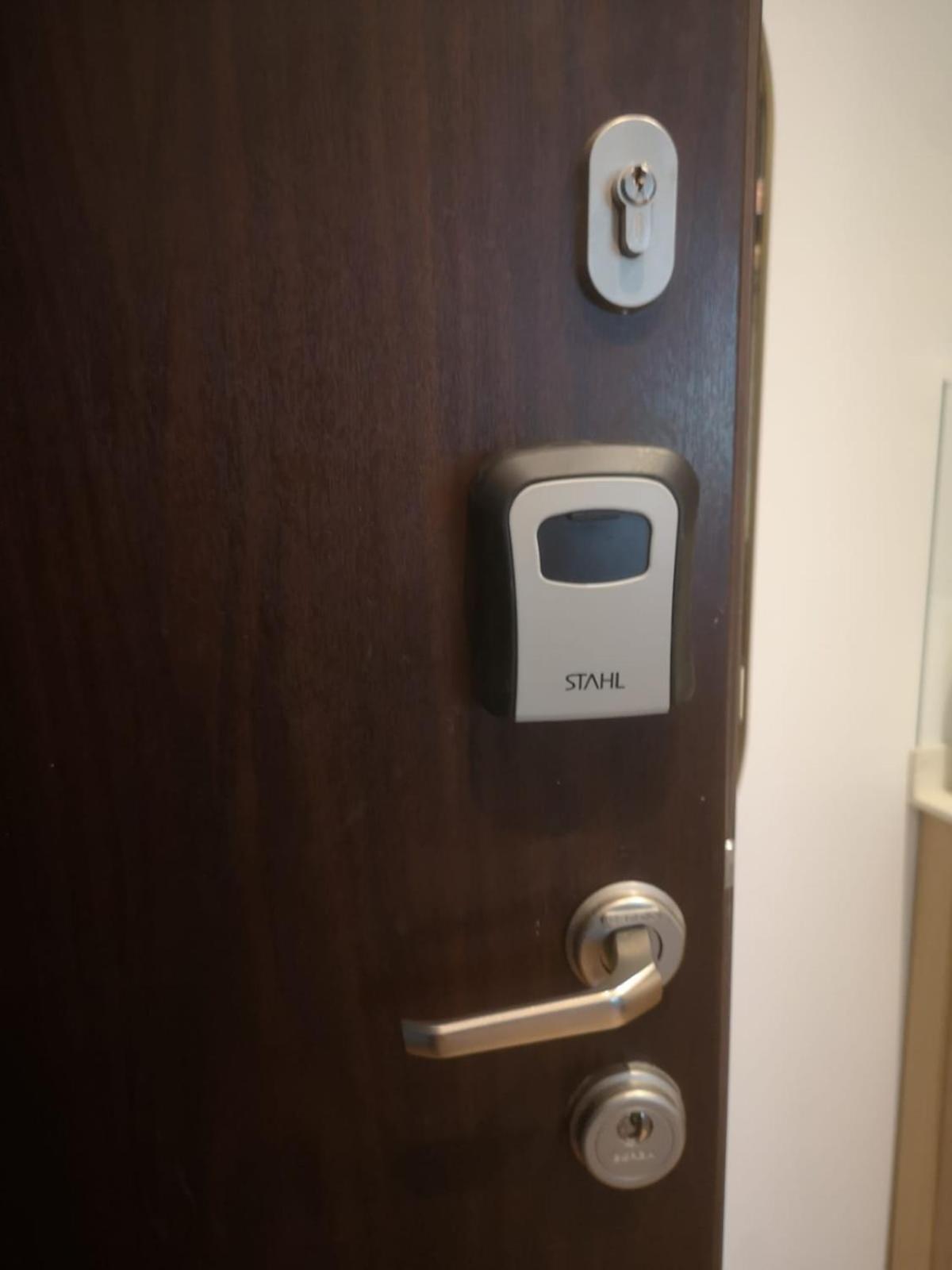 Komfortowy W Scislym Centrum Warszawy Comfortable In The Very Center Of Appartement Warschau